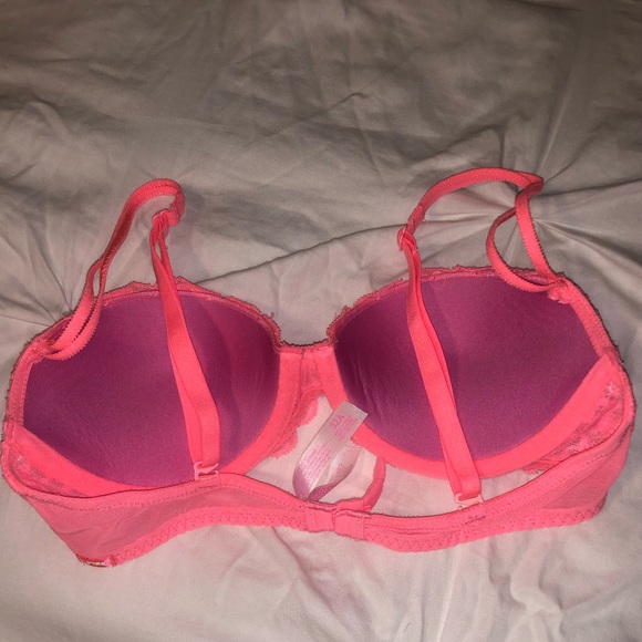 Hot pink Victoria’s Secret (Pink) push up bra, 32A - Picture 2 of 5